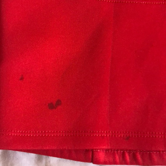 Red top - Picture 3 of 4